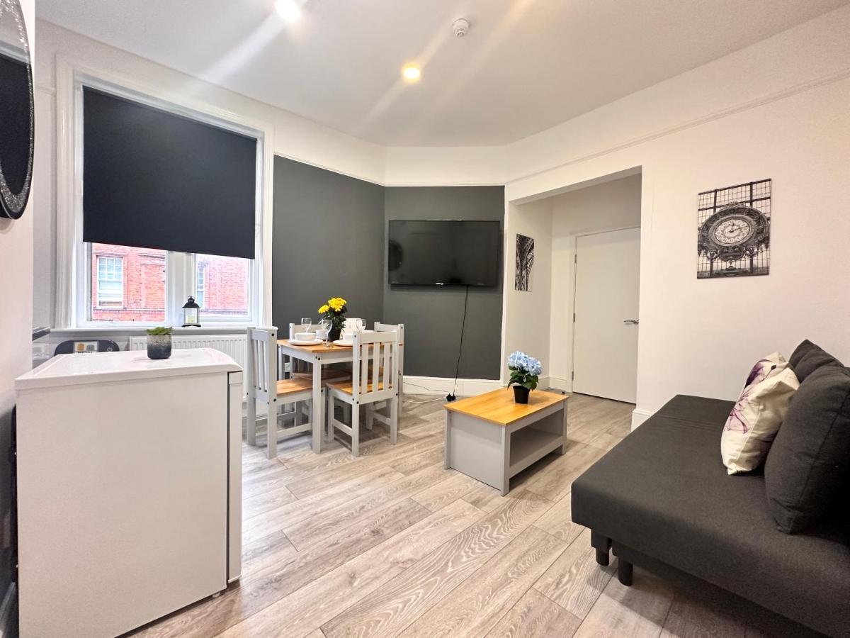 Appartamento Kensington High Street Posh Flat *